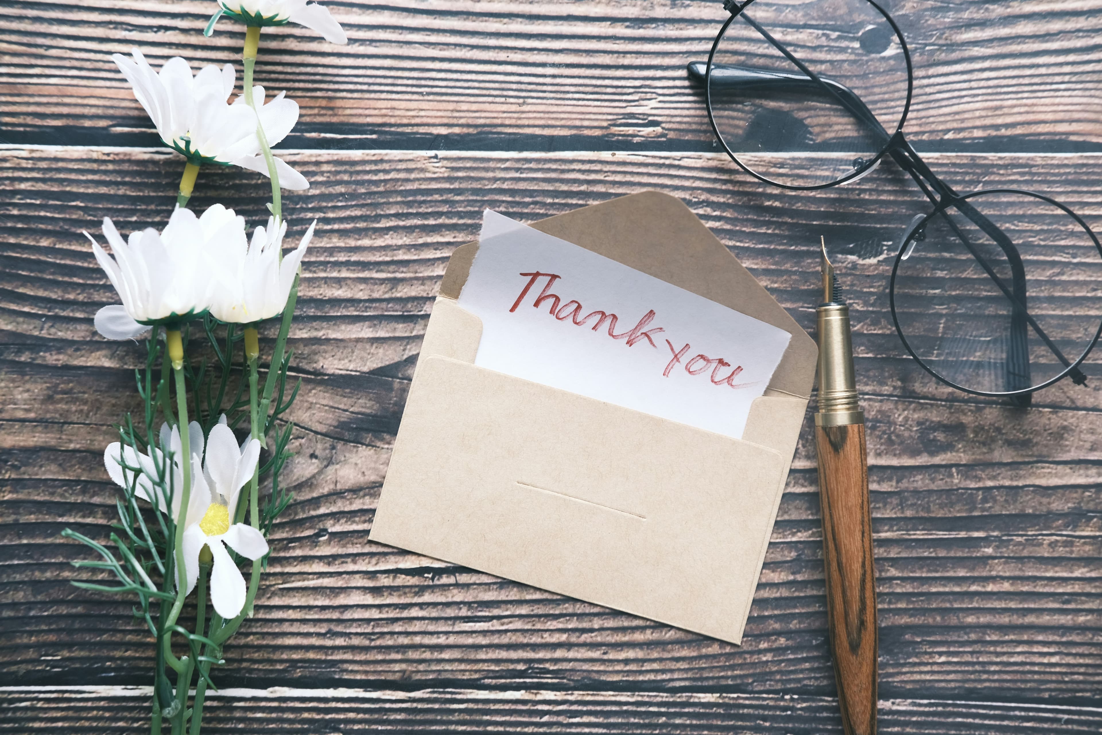 Thank You Cards Guide - Cover Photo
